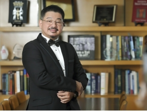 Phó giáo sư – Tiến Sĩ – Thầy thuốc ưu tú – Bác sĩ Lê Hành: Người Tiên phong xây dựng ngành thẩm mỹ Việt Nam