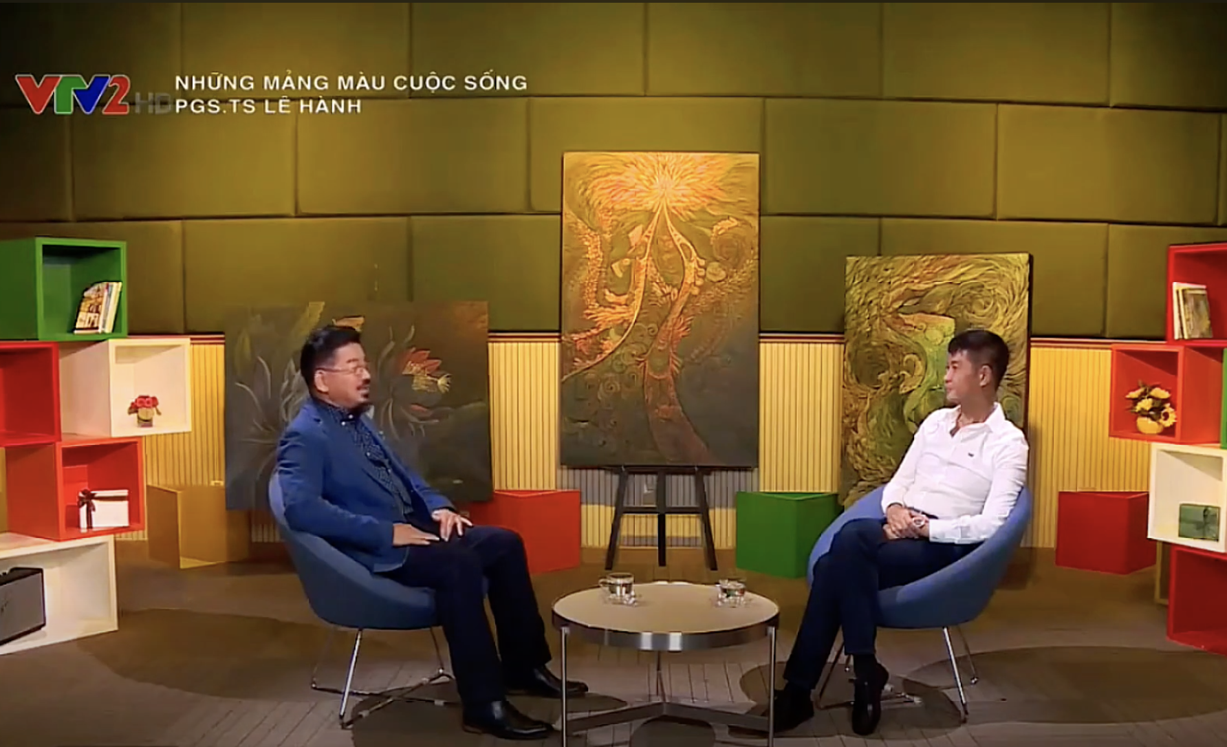 PGS,TS,BS Lê Hành tâm tình cùng đạo diễn Lê Hoàng trong chương trình "Những Mảng Màu Cuộc Sống"